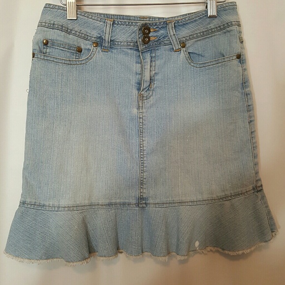 Be Bop Denim Mini Skirt size 5 - Picture 1 of 4